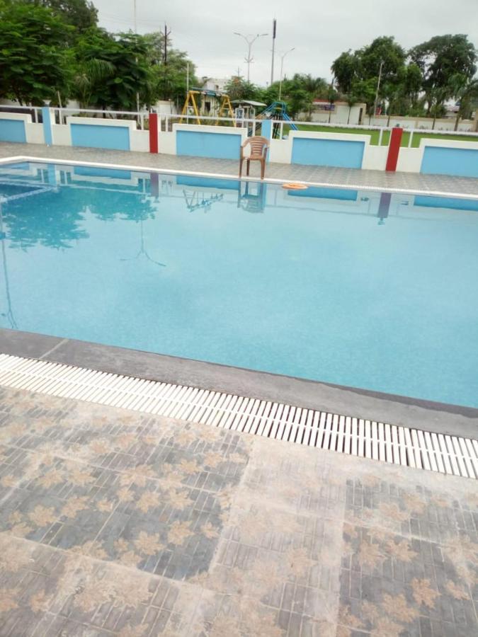 Mnr Resort Pipariā Exteriér fotografie